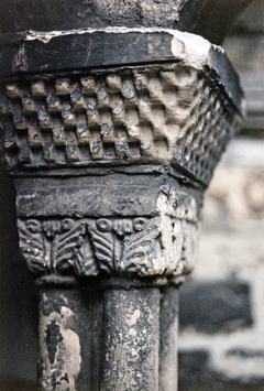 Vorschaubild Liebfrauenkirche, Tonsur, Kapitell